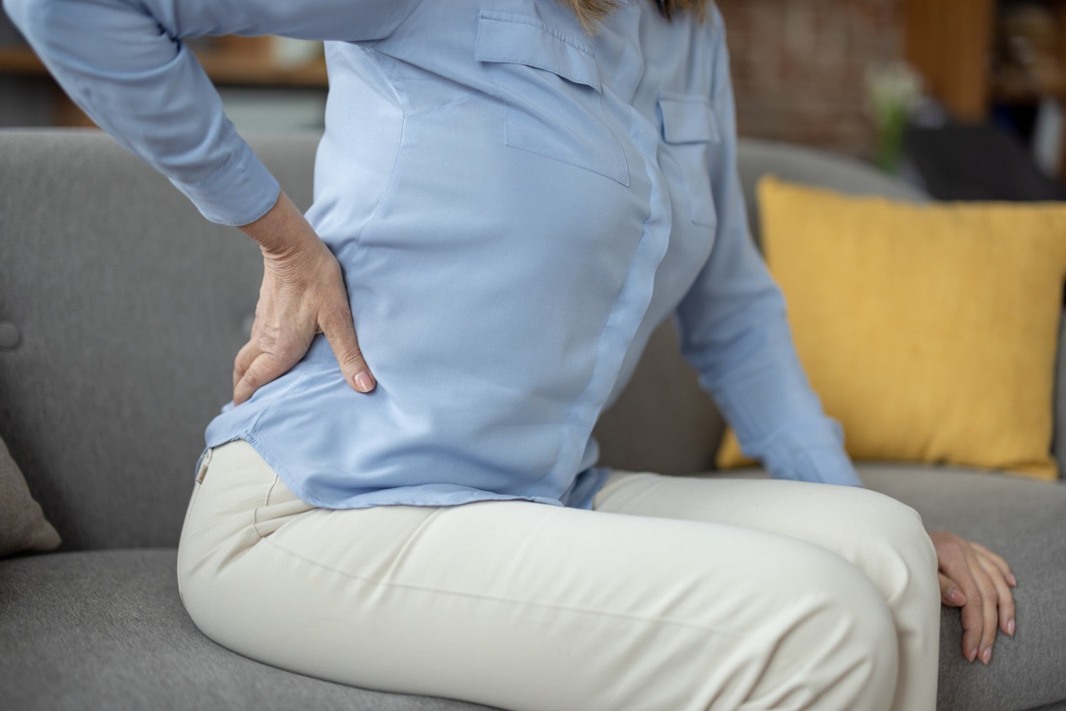 Essential Oils for Sciatica Pain: Natural Nerve Pain Relief